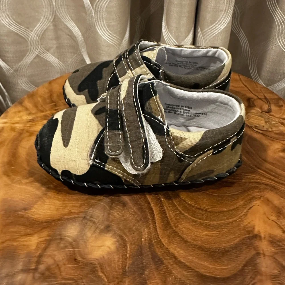 Pediped Camouflage Baby Shoes Size 12-18 Months